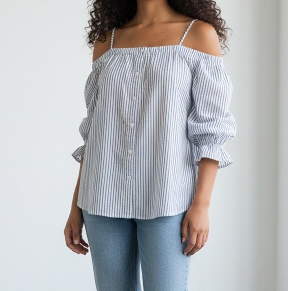 Forever 21 Small Striped White Blue Off Shoulder Straps Top